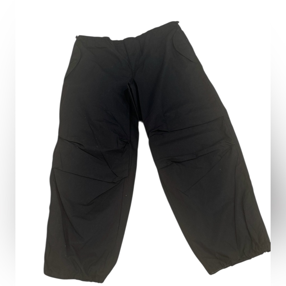 Twik parachute fabric adjustable waist pull on Black barrel pants Joggers sz xl